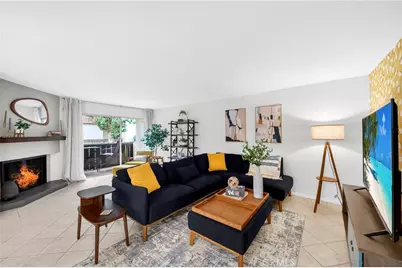 15020 Victory Boulevard #104, Van Nuys, CA 91411 - Photo 1