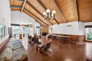 15020 Victory Blvd, Van Nuys, CA 91411 - Photo 27