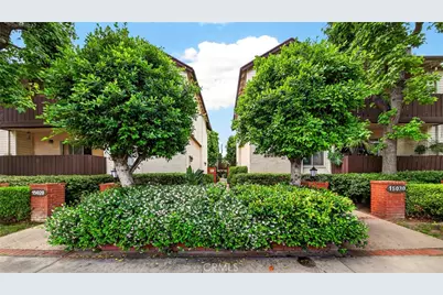 15020 Victory Boulevard #104, Van Nuys, CA 91411 - Photo 1