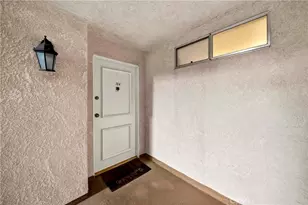 15020 Victory Blvd, Van Nuys, CA 91411 - Photo 21