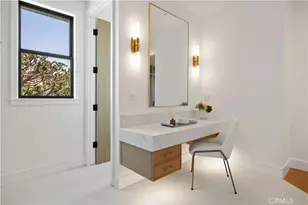 1013 10th St, Manhattan Beach, CA 90266 - Photo 43