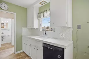 16718 Cerise Ave, Torrance, CA 90504 - Photo 7
