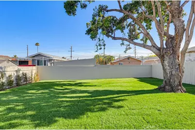 1231 W Santa Cruz Street, San Pedro, CA 90732 - Photo 41