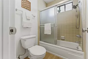 1834 11th St, Santa Monica, CA 90404 - Photo 19