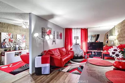 240 W Queen Street #9, Inglewood, CA 90301 - Photo 3