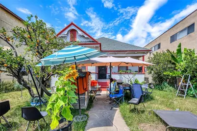 2261 W 15th Street, Los Angeles, CA 90006 - Photo 11