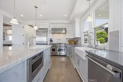 826 18th Street, Hermosa Beach, CA 90254 - Photo 11