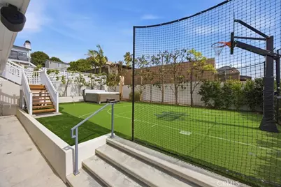 826 18th Street, Hermosa Beach, CA 90254 - Photo 49