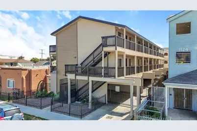 1126 Raymond Avenue, Long Beach, CA 90804 - Photo 1