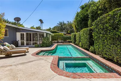 2635 Gondar Avenue, Long Beach, CA 90815 - Photo 17