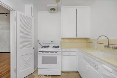10372 Ashton Avenue, Los Angeles, CA 90024 - Photo 9