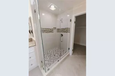22336 Saticoy, Canoga Park, CA 91303 - Photo 21