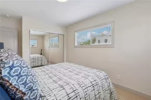 677 5th St, Hermosa Beach, CA 90254 - Photo 27