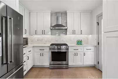 677 5th Street, Hermosa Beach, CA 90254 - Photo 19