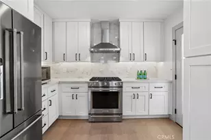 677 5th St, Hermosa Beach, CA 90254 - Photo 19