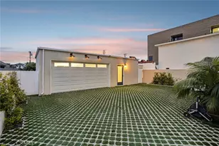 677 5th St, Hermosa Beach, CA 90254 - Photo 63