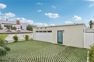 677 5th St, Hermosa Beach, CA 90254 - Photo 51