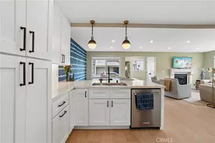 677 5th St, Hermosa Beach, CA 90254 - Photo 23