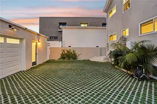 677 5th St, Hermosa Beach, CA 90254 - Photo 65