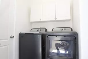 11925 Daleside Ave, Hawthorne, CA 90250 - Photo 21