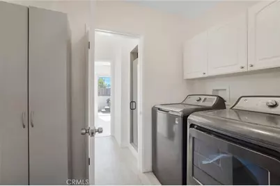 11925 Daleside Avenue, Hawthorne, CA 90250 - Photo 15