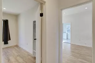 6428 S Van Ness, Los Angeles, CA 90047 - Photo 11