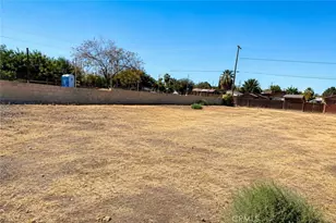 429 Eastern Ave, Taft, CA 93268 - Photo 1