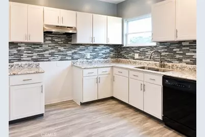 682 W 12th, San Pedro, CA 90731 - Photo 15