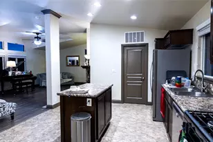 3595 Santa Fe Ave, Long Beach, CA 90810 - Photo 17