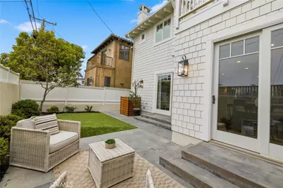 3307 N Poinsettia, Manhattan Beach, CA 90266 - Photo 13