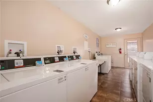 855 Victor Ave, Inglewood, CA 90302 - Photo 23