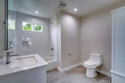 323 Culver Boulevard, Playa del Rey, CA 90293 - Photo 21