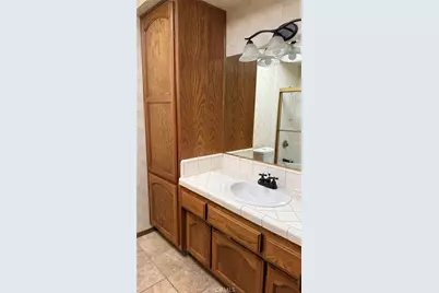 19305 Oneida, Apple Valley, CA 92307 - Photo 11