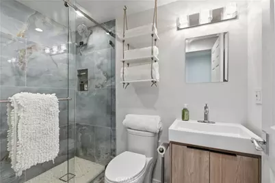 3642 Locust Ave, Long Beach, CA 90807 - Photo 13