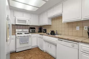 1110 W 10th, San Pedro, CA 90731 - Photo 7