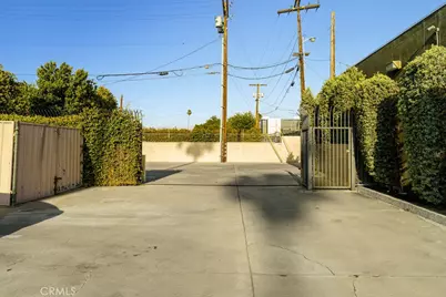 6346 Brockton, Riverside, CA 92506 - Photo 25