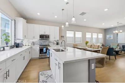 1642 W Saratoga Lane, San Pedro, CA 90732 - Photo 13