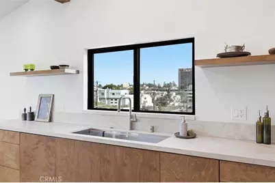 8140 Calabar Avenue, Playa del Rey, CA 90293 - Photo 17
