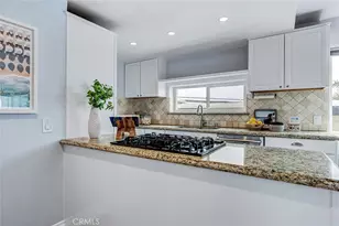 320 31st St, Manhattan Beach, CA 90266 - Photo 11