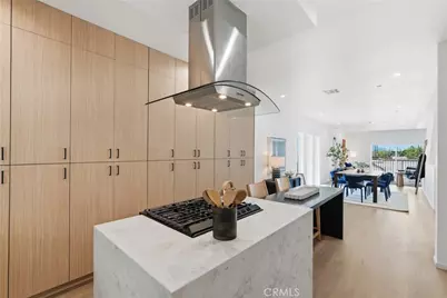 1430 S Cloverdale Avenue, Los Angeles, CA 90019 - Photo 19