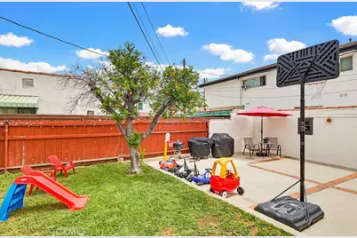 814 S Alma Street, San Pedro, CA 90731 - Photo 29