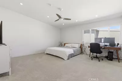 609 Meyer Lane #11, Redondo Beach, CA 90278 - Photo 15