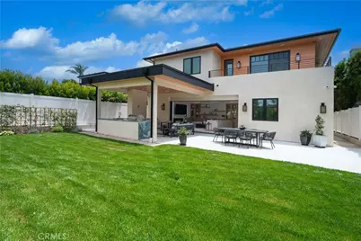 1823 8th Street, Manhattan Beach, CA 90266 - Photo 3