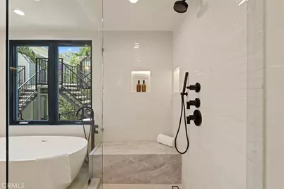 409 Crest Drive, Manhattan Beach, CA 90266 - Photo 29