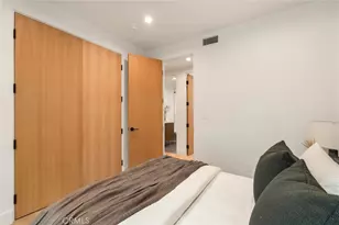 409 Crest Dr, Manhattan Beach, CA 90266 - Photo 37