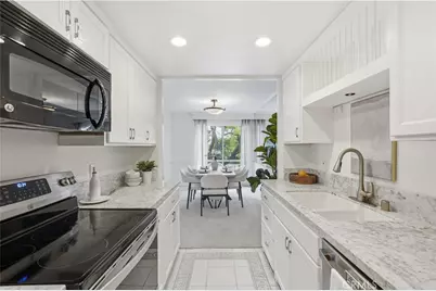 836 S Bundy Drive #303, Los Angeles, CA 90049 - Photo 13