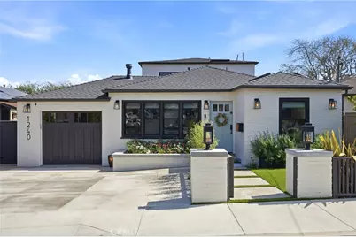 1240 15th Street, Hermosa Beach, CA 90254 - Photo 1