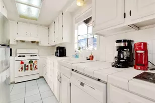 3920 171st Street St, Torrance, CA 90504 - Photo 11