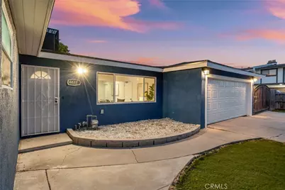 14611 Cerise Avenue, Hawthorne, CA 90250 - Photo 3