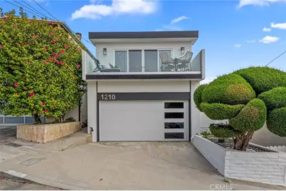 1210 1st Place, Hermosa Beach, CA 90254 - Photo 1